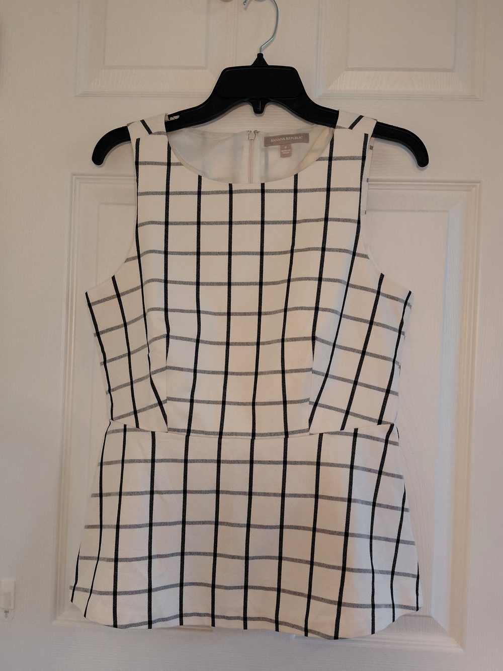 Banana Republic White Sleeveless Windowpane Peplum Top